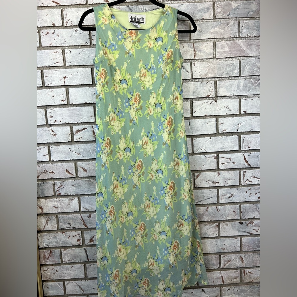 Sheri Martin | Vintage Floral Dress
